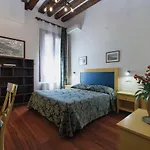 Zaguri 3*