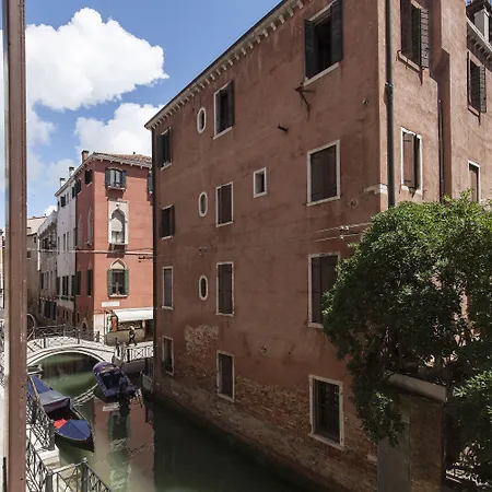 Couette-café Zaguri