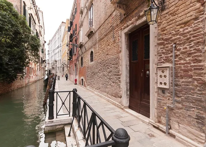 Zaguri Couette-café