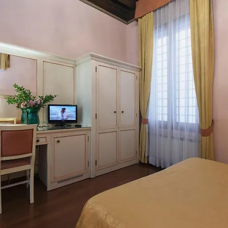 Zaguri Oda ve Kahvaltı 3*